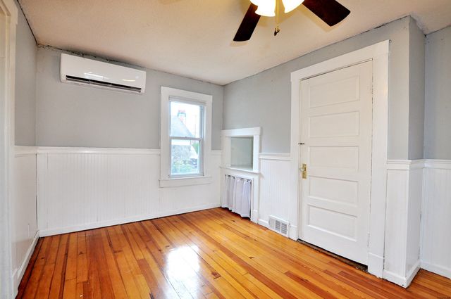 834 East St, Ludlow, MA 01056