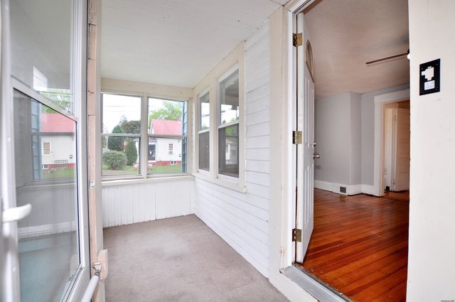 834 East St, Ludlow, MA 01056