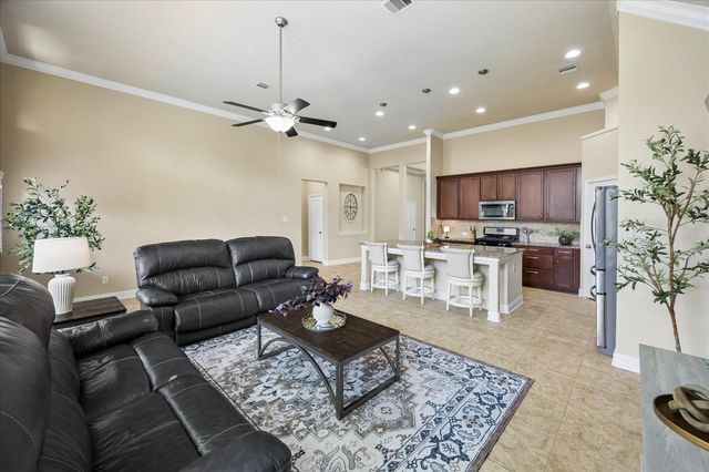 8126 Sweet Gardens Court, Cypress, TX 77433