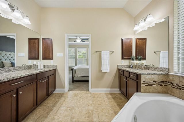 8126 Sweet Gardens Court, Cypress, TX 77433