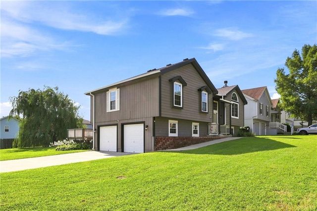 16403 Hinkle Avenue, Belton, MO 64012