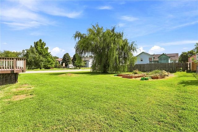 16403 Hinkle Avenue, Belton, MO 64012