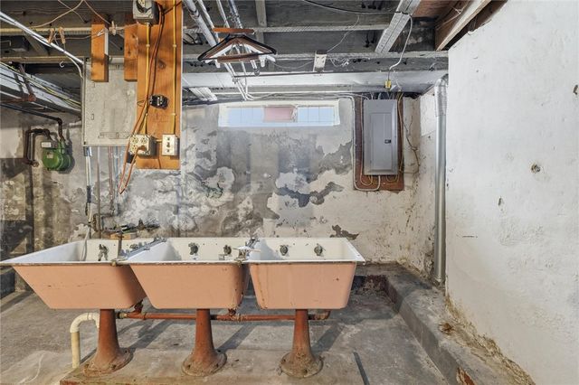 1713 Sarah St, South Side, PA 15203