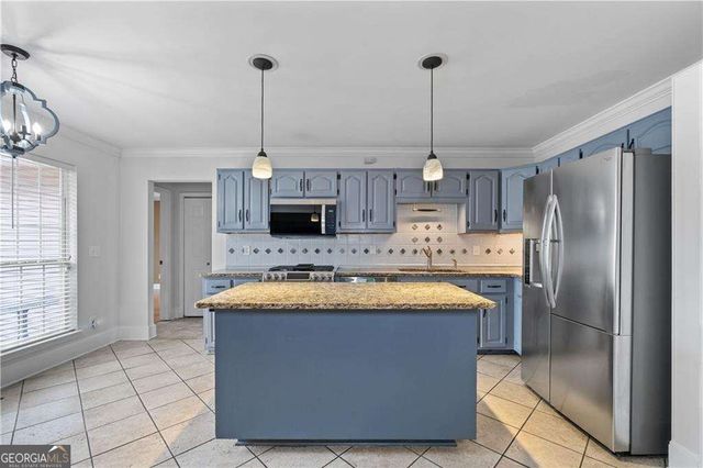22 Valley Creek Drive SW, Cartersville, GA 30120