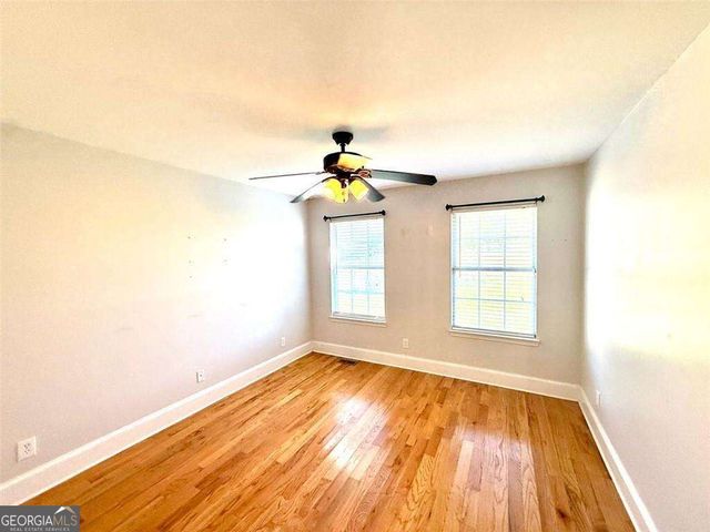 22 Valley Creek Drive SW, Cartersville, GA 30120