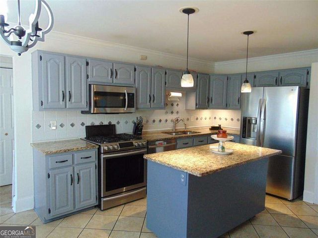 22 Valley Creek Drive SW, Cartersville, GA 30120