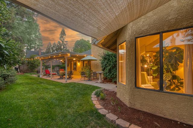 6568 N Farris Avenue, Fresno, CA 93711