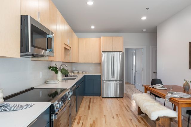 41 Adams Street, Burlington, VT 05401