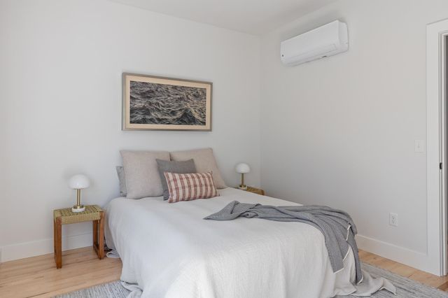 41 Adams Street, Burlington, VT 05401