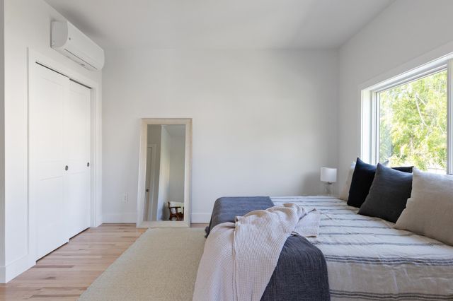 41 Adams Street, Burlington, VT 05401