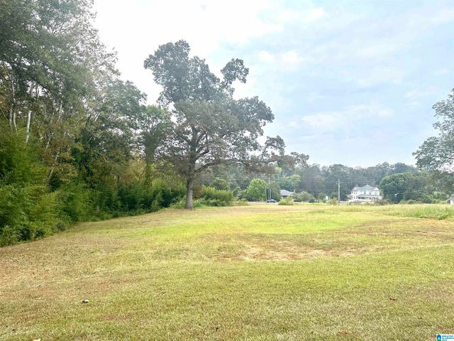 76 4TH AVENUE, Lincoln, AL 35096