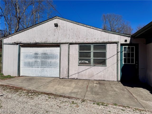 1500 S Riverview Road, Malta, OH 43758