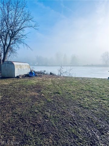 1500 S Riverview Road, Malta, OH 43758