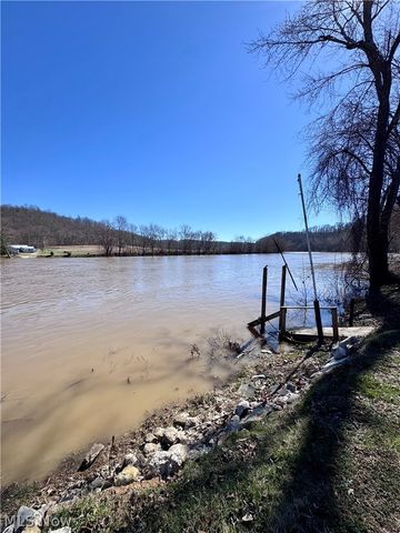 1500 S Riverview Road, Malta, OH 43758