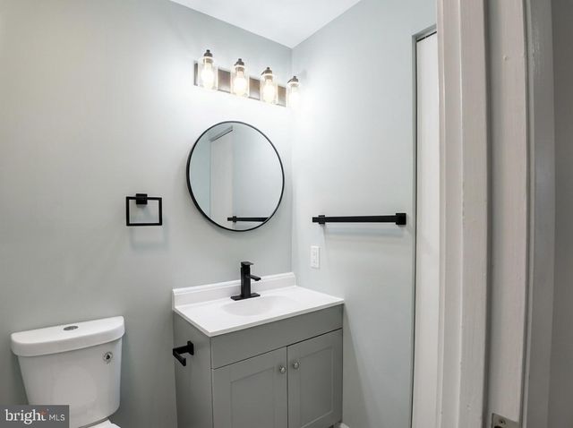 21 NEVES CT, Baltimore, MD 21234