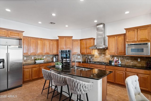 25609 N 55th Drive, Phoenix, AZ 85083