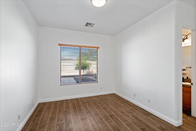 25609 N 55th Drive, Phoenix, AZ 85083