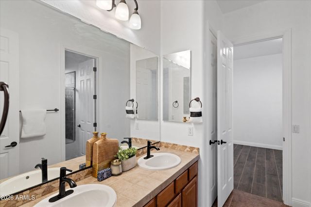 25609 N 55th Drive, Phoenix, AZ 85083