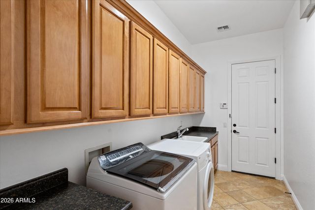 25609 N 55th Drive, Phoenix, AZ 85083