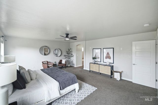 401 E Joshua Tree Dr, Meridian, ID 83646
