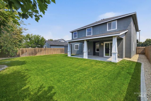 401 E Joshua Tree Dr, Meridian, ID 83646