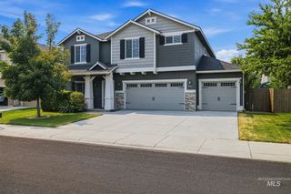 401 E Joshua Tree Dr, Meridian, ID 83646