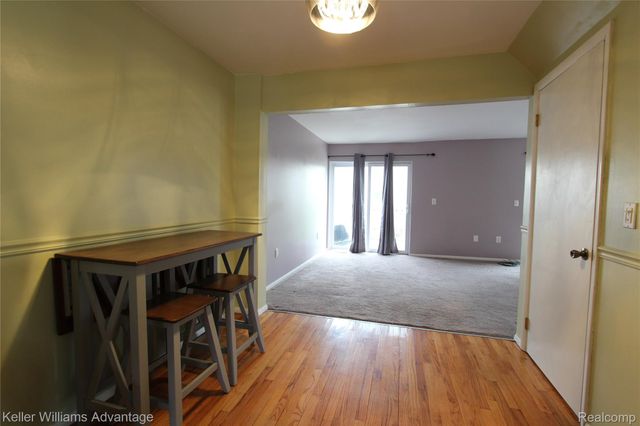 24667 Bashian Drive, Novi, MI 48375