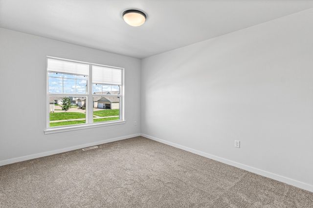 2311 Water Tower Pl, North Liberty, IA 52317