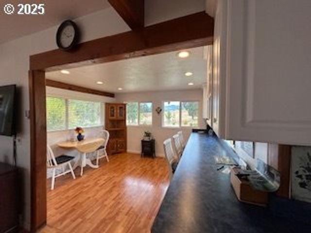 524 AZALEA Dr, Elkton, OR 97436