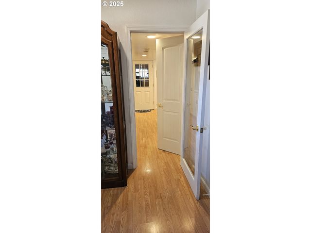 524 AZALEA Dr, Elkton, OR 97436