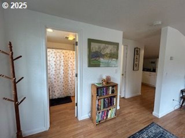 524 AZALEA Dr, Elkton, OR 97436