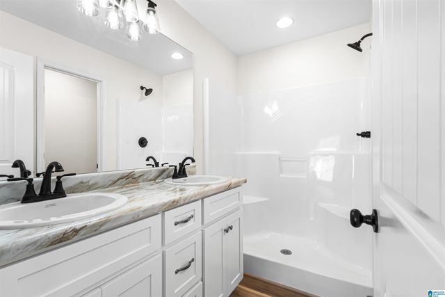 1408 LOUISE DRIVE, Jacksonville, AL 36265