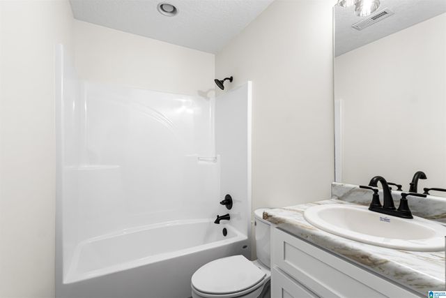 1408 LOUISE DRIVE, Jacksonville, AL 36265