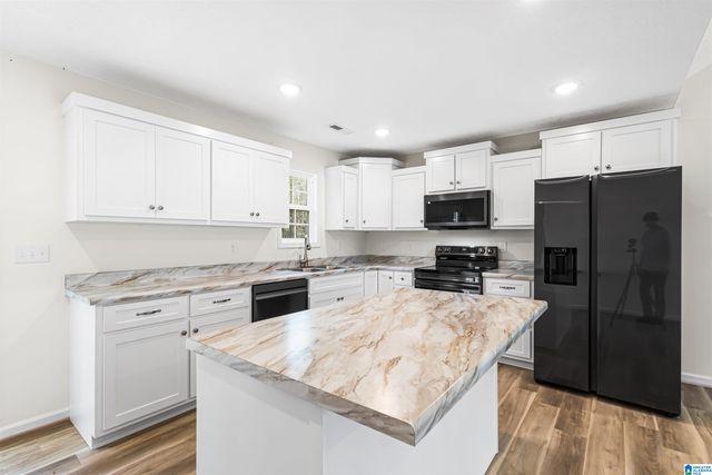 1408 LOUISE DRIVE, Jacksonville, AL 36265