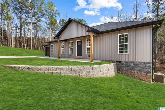 1408 LOUISE DRIVE, Jacksonville, AL 36265