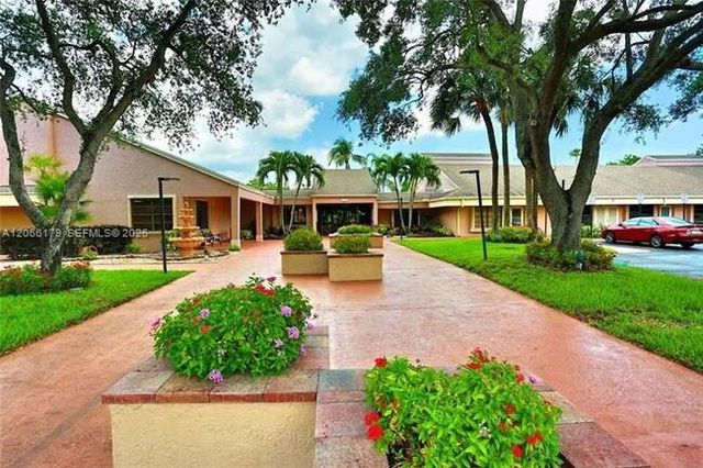 3837 N Carambola Circle N 2970, Coconut Creek, FL 33066