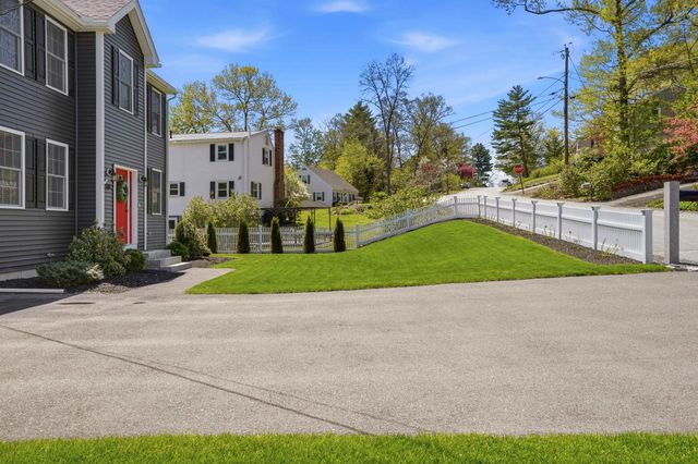 119 Westwood Drive, Nashua, NH 03062