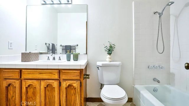 17200 Newhope, Fountain Valley, CA 92708