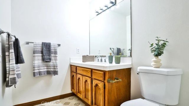 17200 Newhope, Fountain Valley, CA 92708