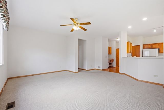 623 Saugatuk Circle, Romeoville, IL 60446