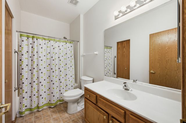 623 Saugatuk Circle, Romeoville, IL 60446