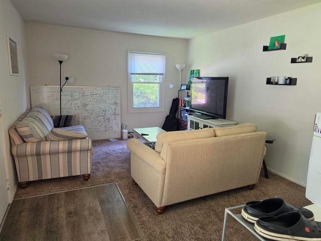 271 E Sunset Lane, West Lafayette, IN 47906