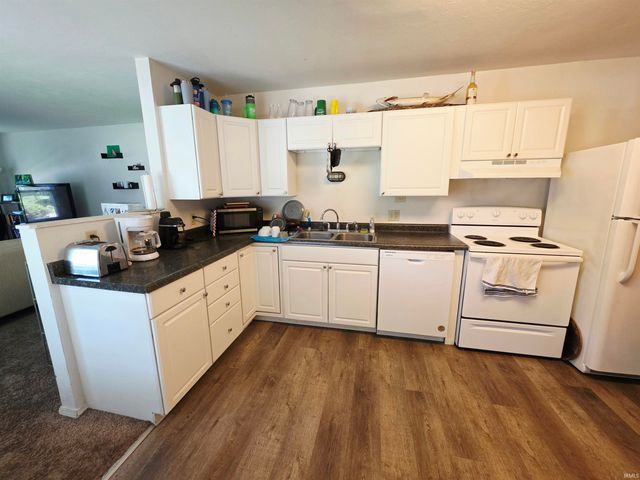 271 E Sunset Lane, West Lafayette, IN 47906