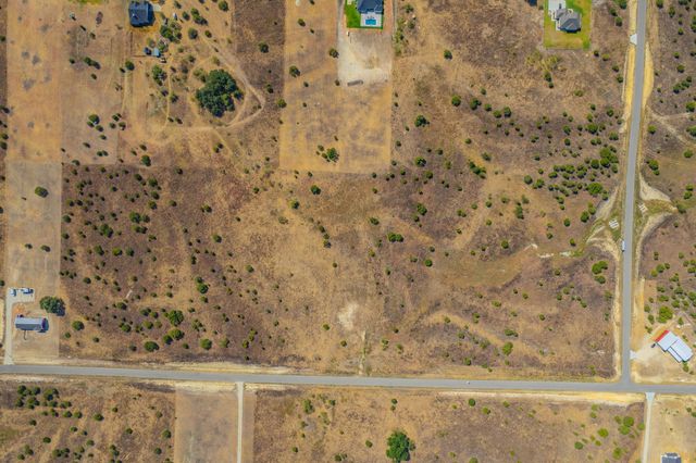 000 Hollow Drive, Lipan, TX 76433