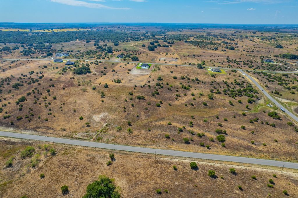 000 Hollow Drive, Lipan, TX 76433