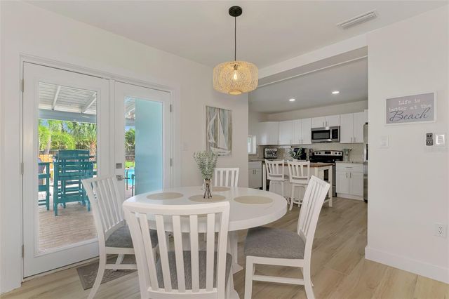 1731 REDWOOD STREET, Sarasota, FL 34231