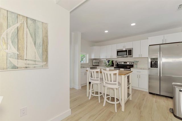 1731 REDWOOD STREET, Sarasota, FL 34231