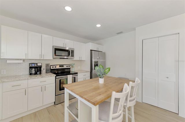 1731 REDWOOD STREET, Sarasota, FL 34231