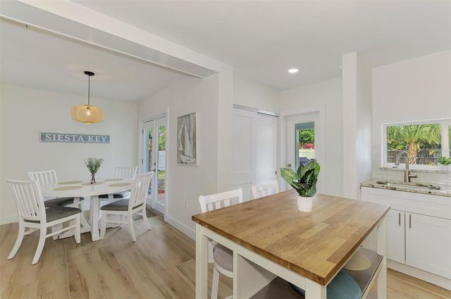 1731 REDWOOD STREET, Sarasota, FL 34231