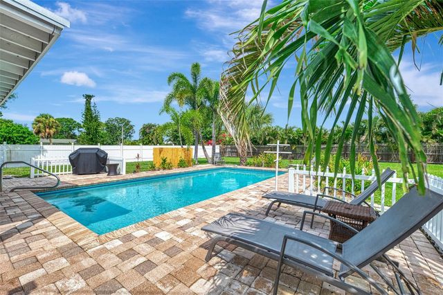 1731 REDWOOD STREET, Sarasota, FL 34231